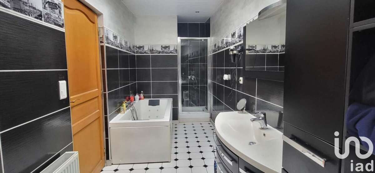 Photo 8 - Maison à WATTRELOS