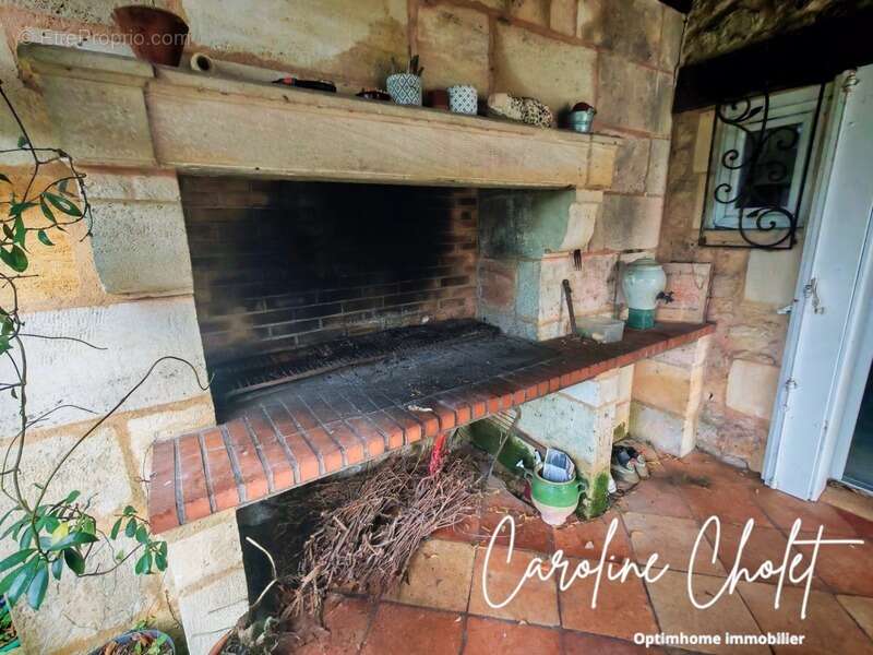 Maison à SAINT-EMILION