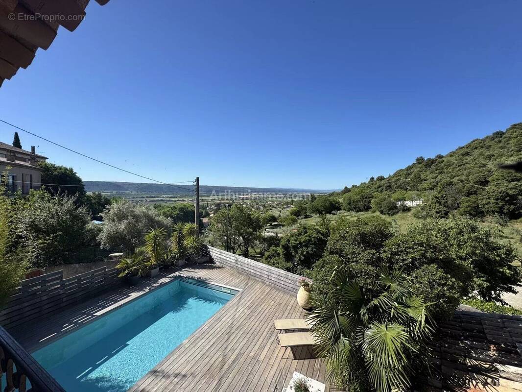 Maison à VILLENEUVE