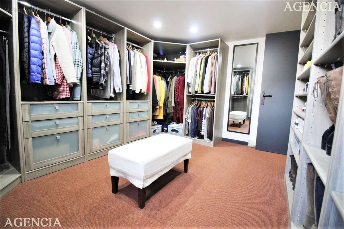 Maison à PONTAULT-COMBAULT