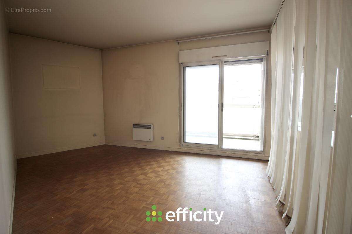 Appartement à LYON-7E