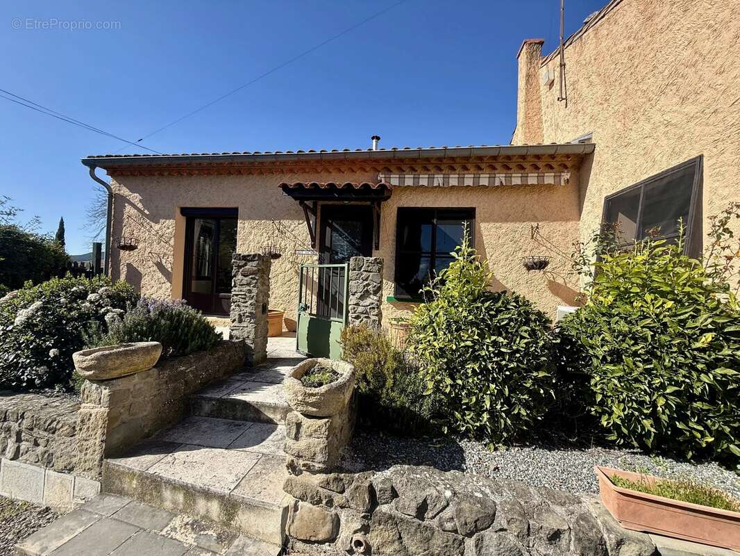 Maison à FELINES-MINERVOIS