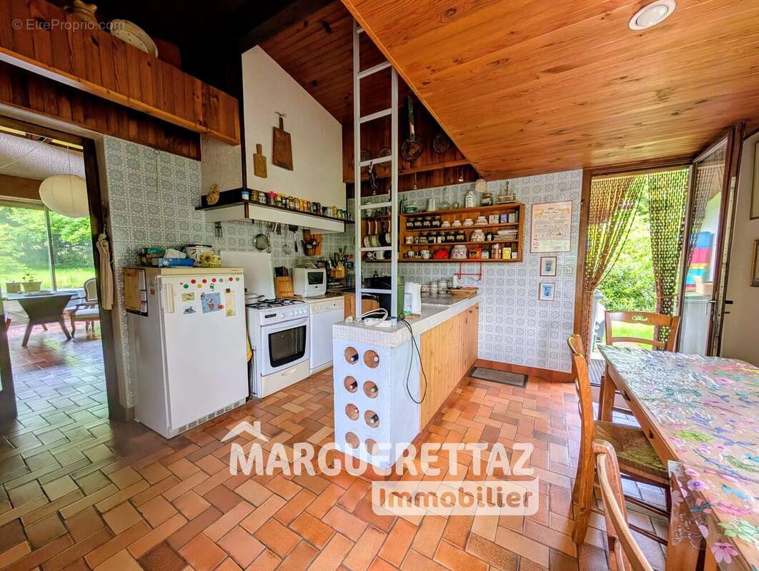 Maison à SAINT-JEOIRE