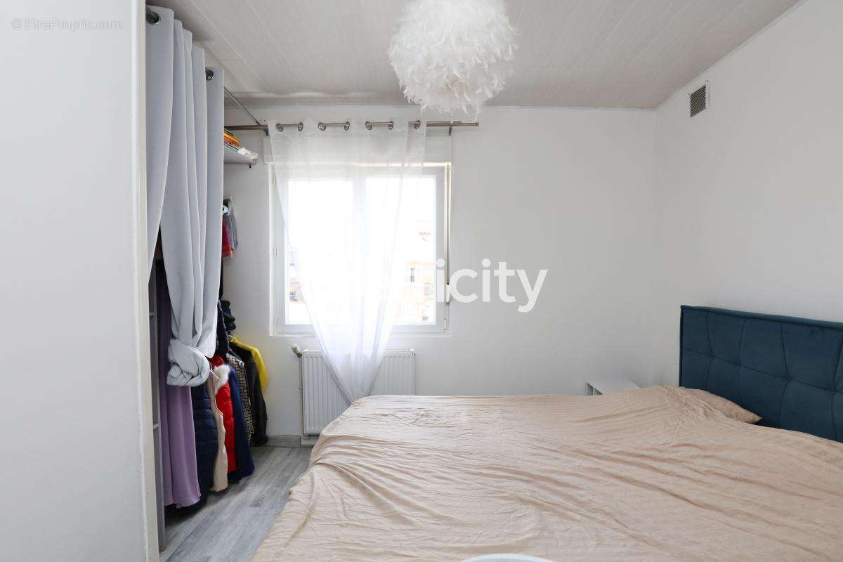 Maison 85 m² à Douchy-Les-Mines  - photo 10
