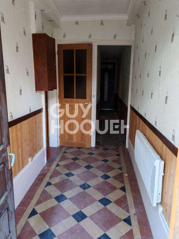 Maison à AIX-EN-OTHE