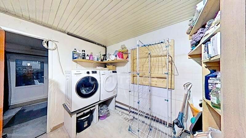 Maison à ETREPIGNEY