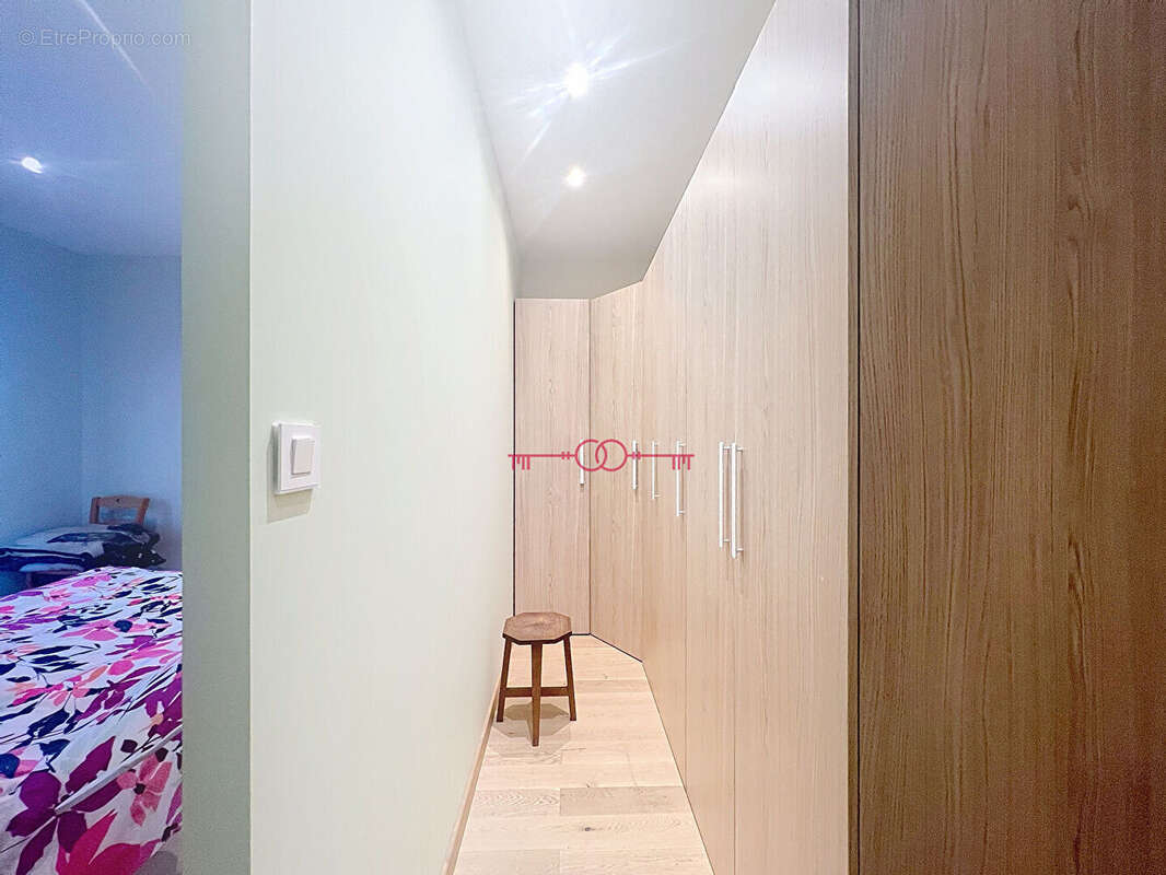 Maison à CAUROY-LES-HERMONVILLE