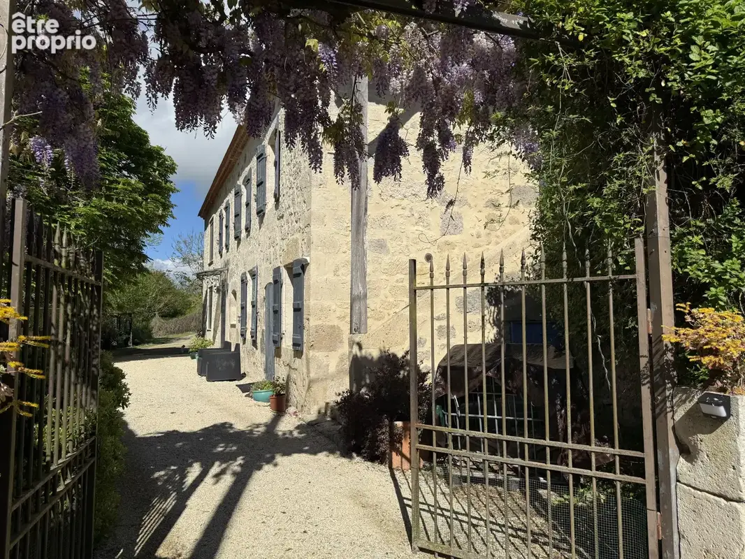 Maison de campagne avec dépendances à la limite du Gers et du Lot et Garonne - photo 2