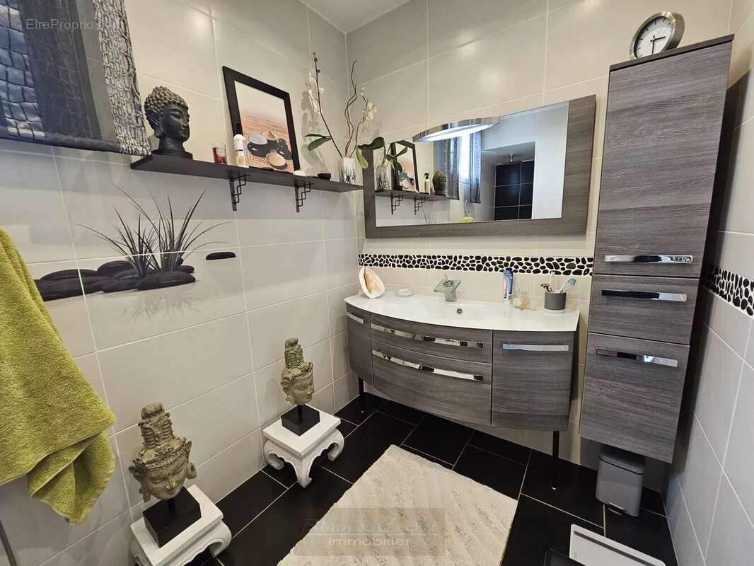 Maison à CHALETTE-SUR-LOING