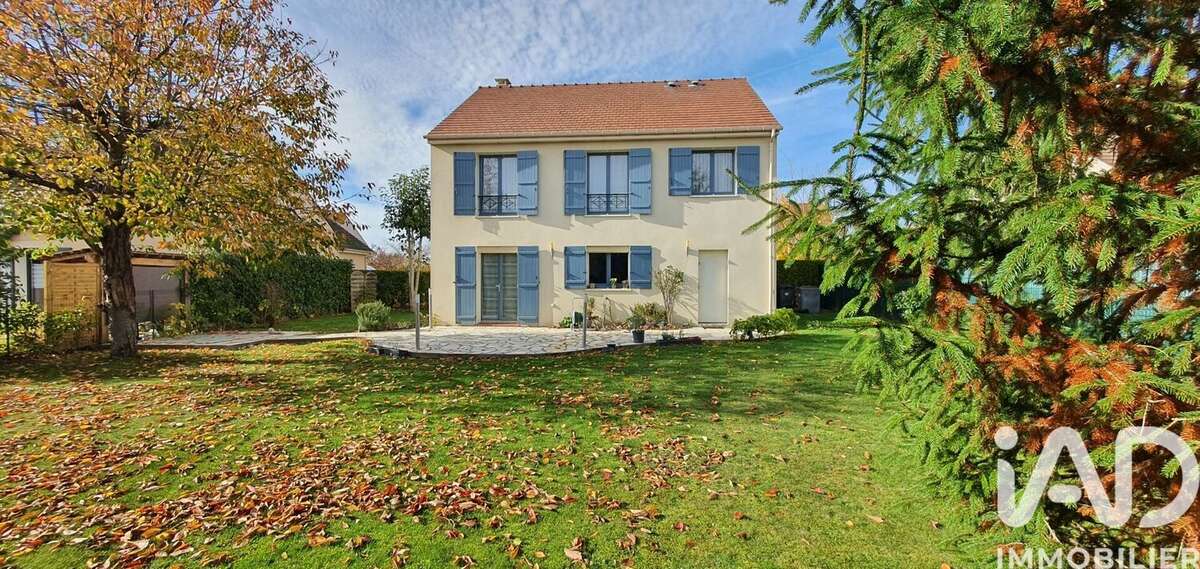 Photo 2 - Maison à SAINT-GERMAIN-LAXIS