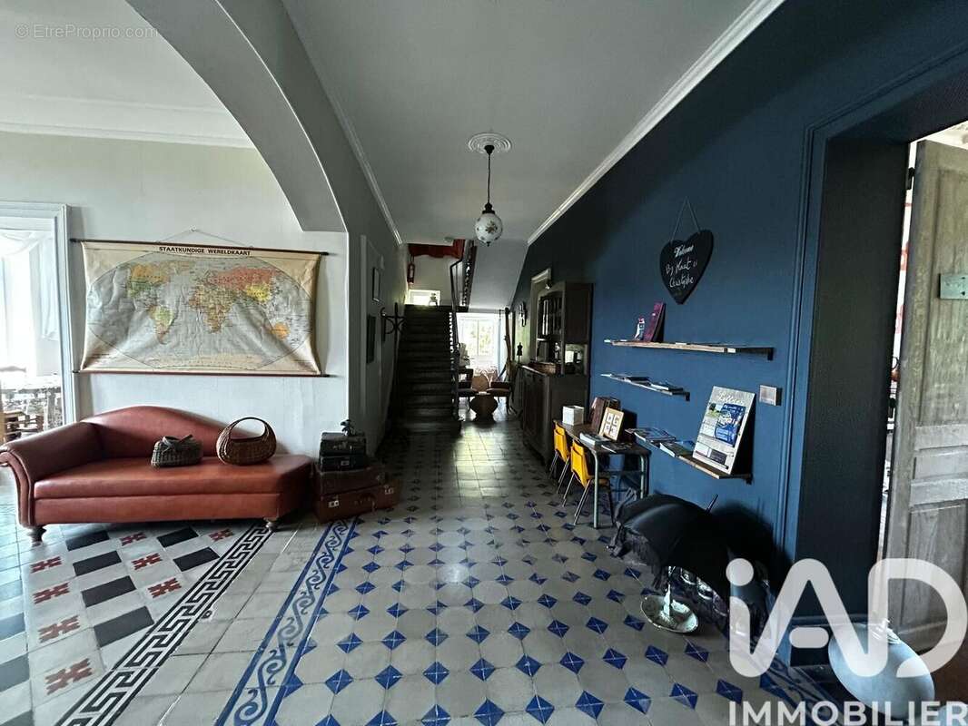 Maison 385 m² à Le Brethon  - photo 9