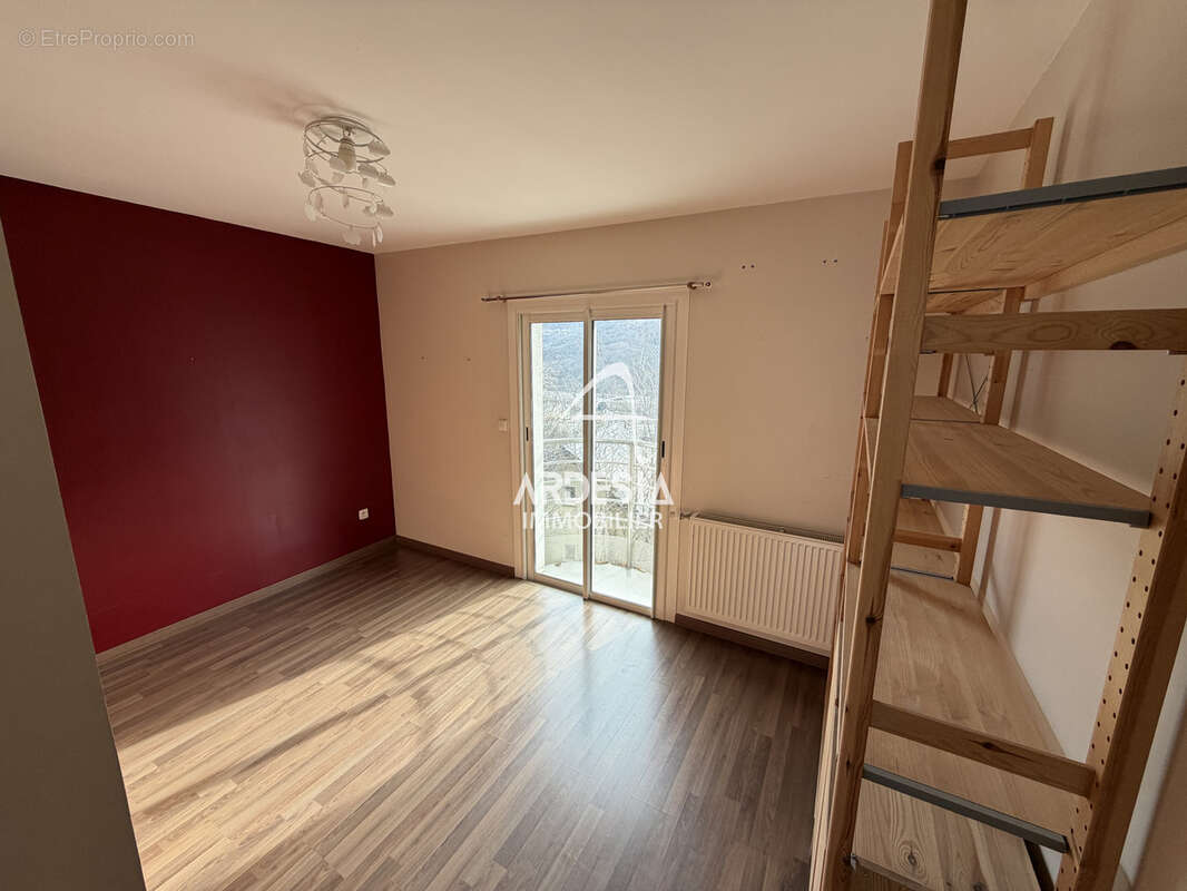 Maison à SAINT-MICHEL-DE-MAURIENNE