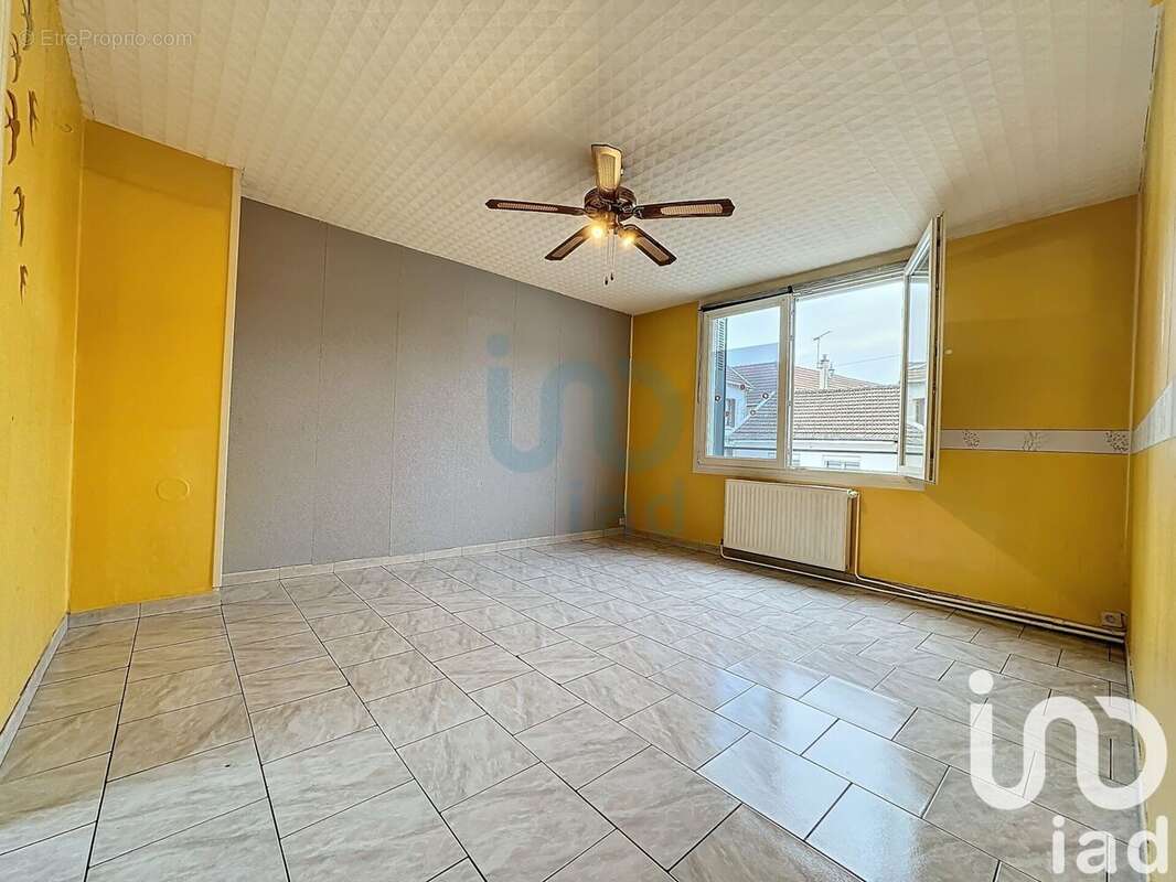 Photo 2 - Maison à VRIGNE-AUX-BOIS