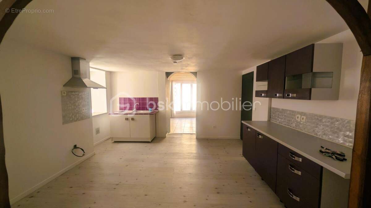 Maison de ville 93 m² avec garage & potentiel  tout à pied & disponible immédiatement ! idéal investissement locatif à forte ren - photo 5