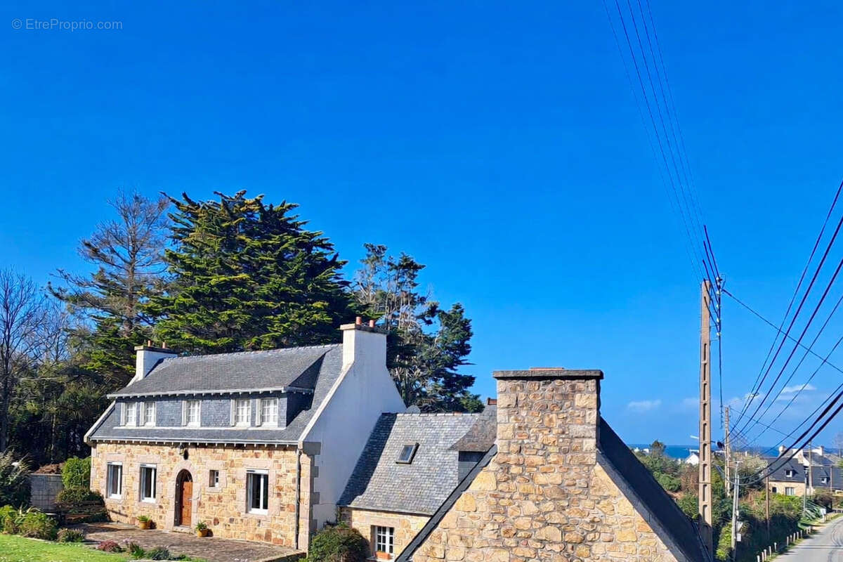 Maison à TREVOU-TREGUIGNEC