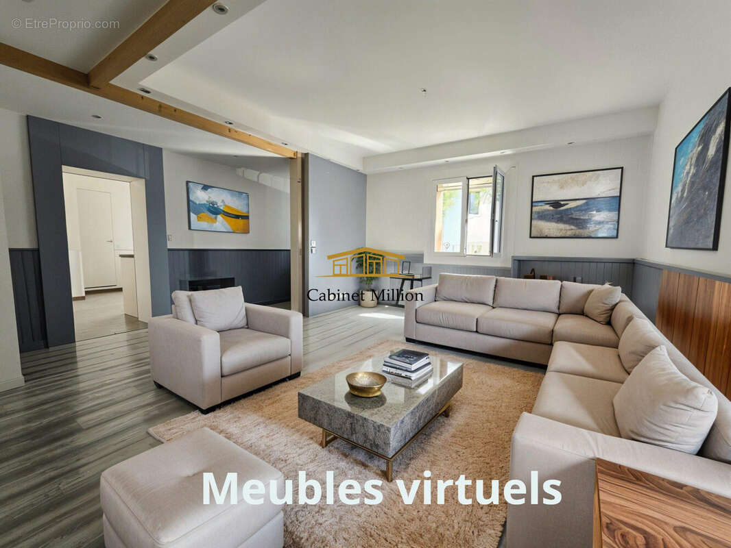 Maison à VIC-LA-GARDIOLE