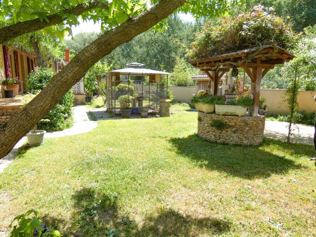 Maison à BAGNOLS-SUR-CEZE