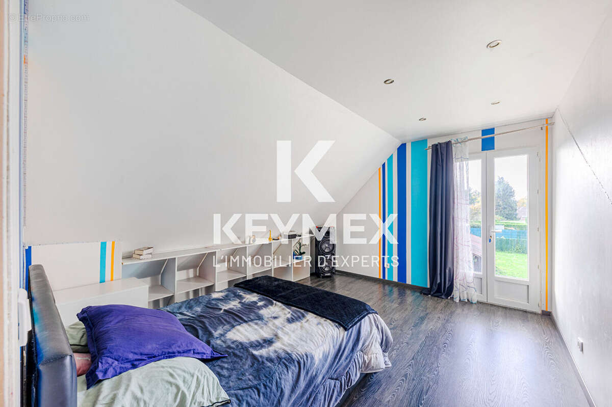 Maison à SAINTE-GENEVIEVE