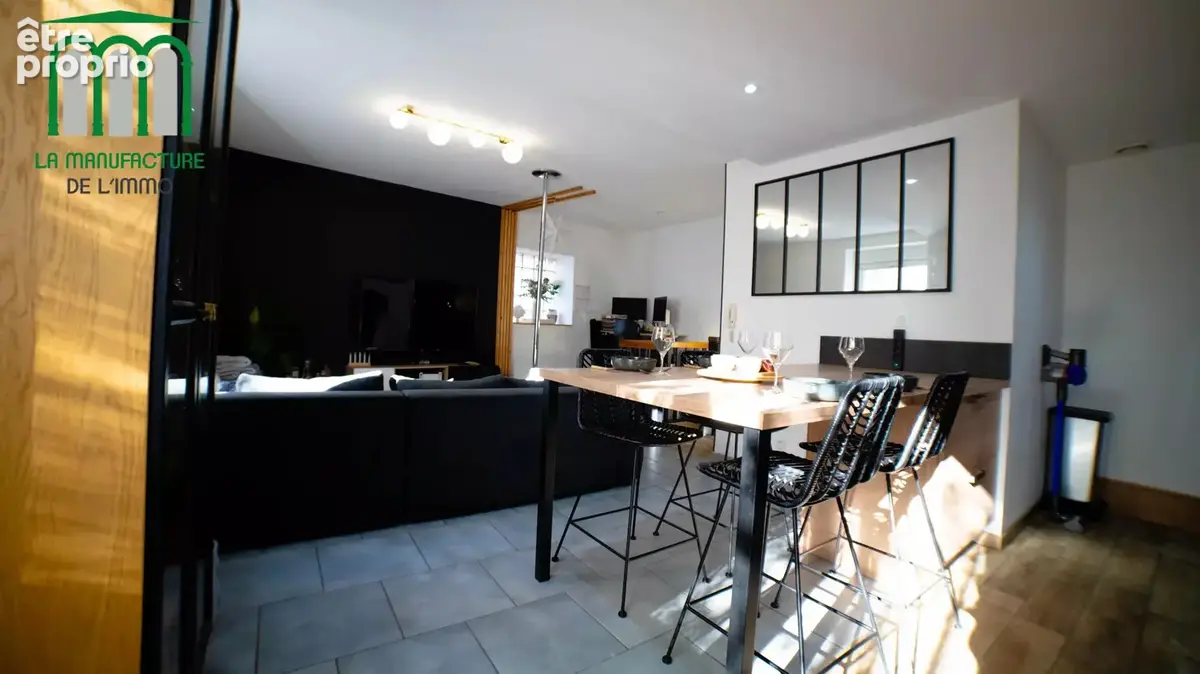 Duplex  renove avec terrasse et balcon - photo 7
