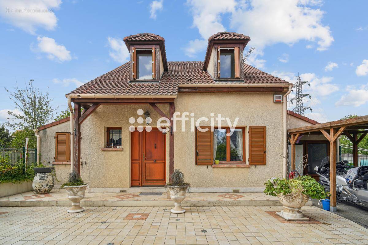 Maison à NEUILLY-SUR-MARNE