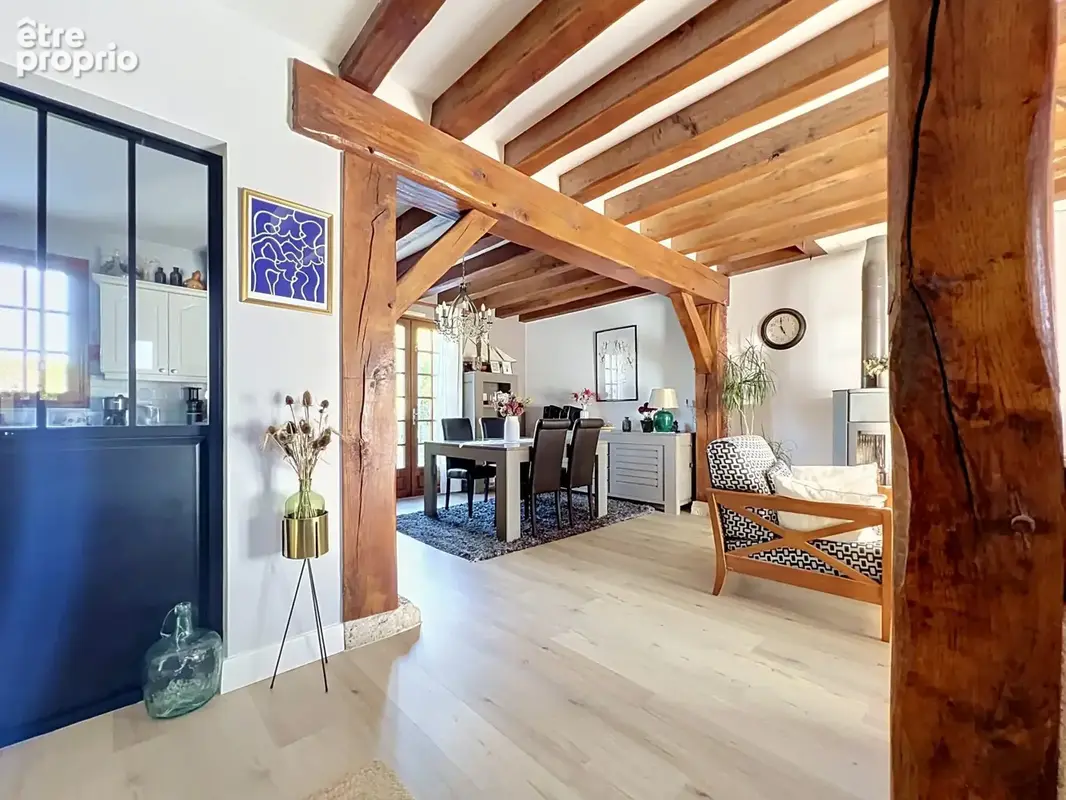 Maison 6 pièces 106 m² à vendre à La Chaussee-Saint-Victor (41260) - photo 2