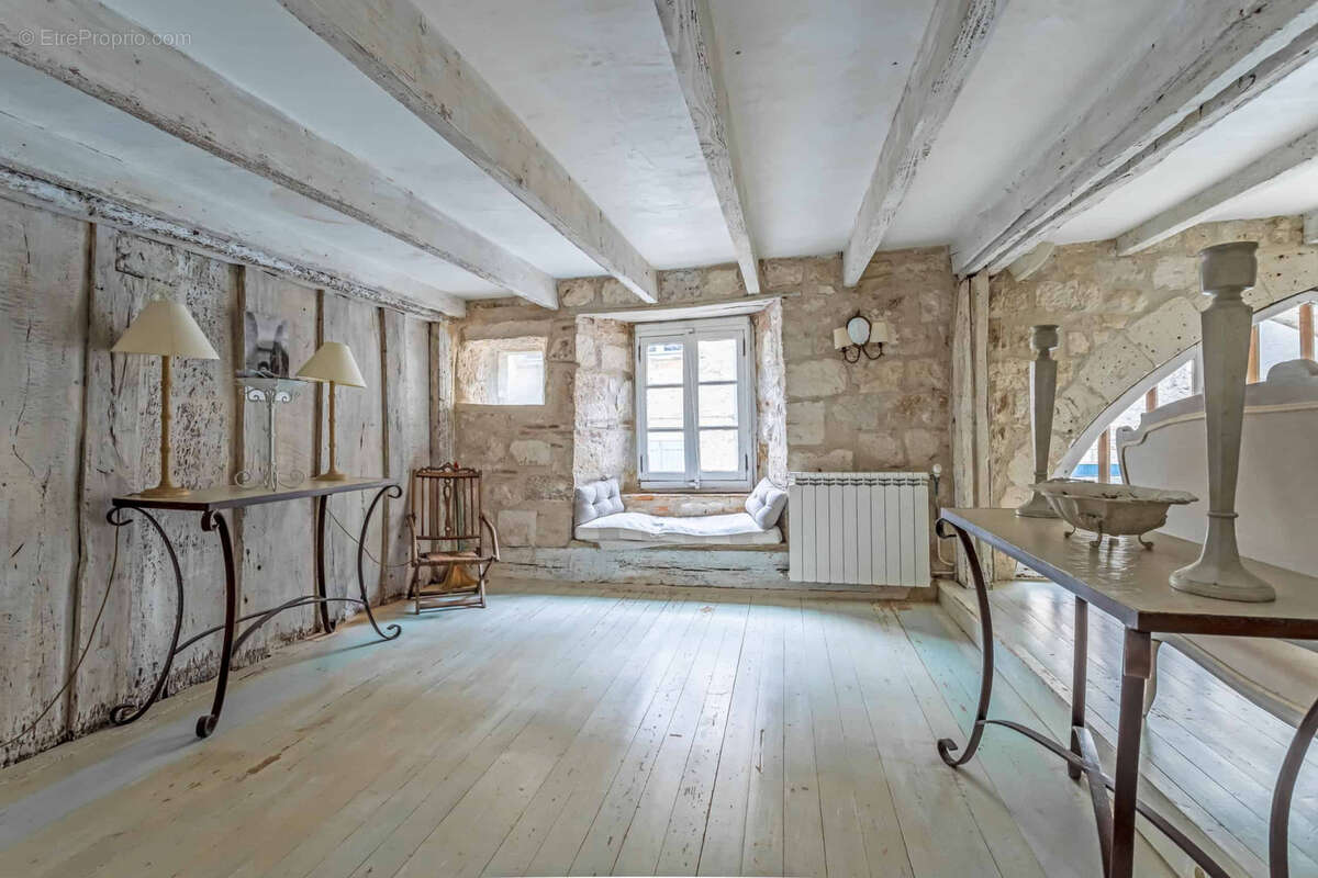 Village house in Lauzerte - photo 4