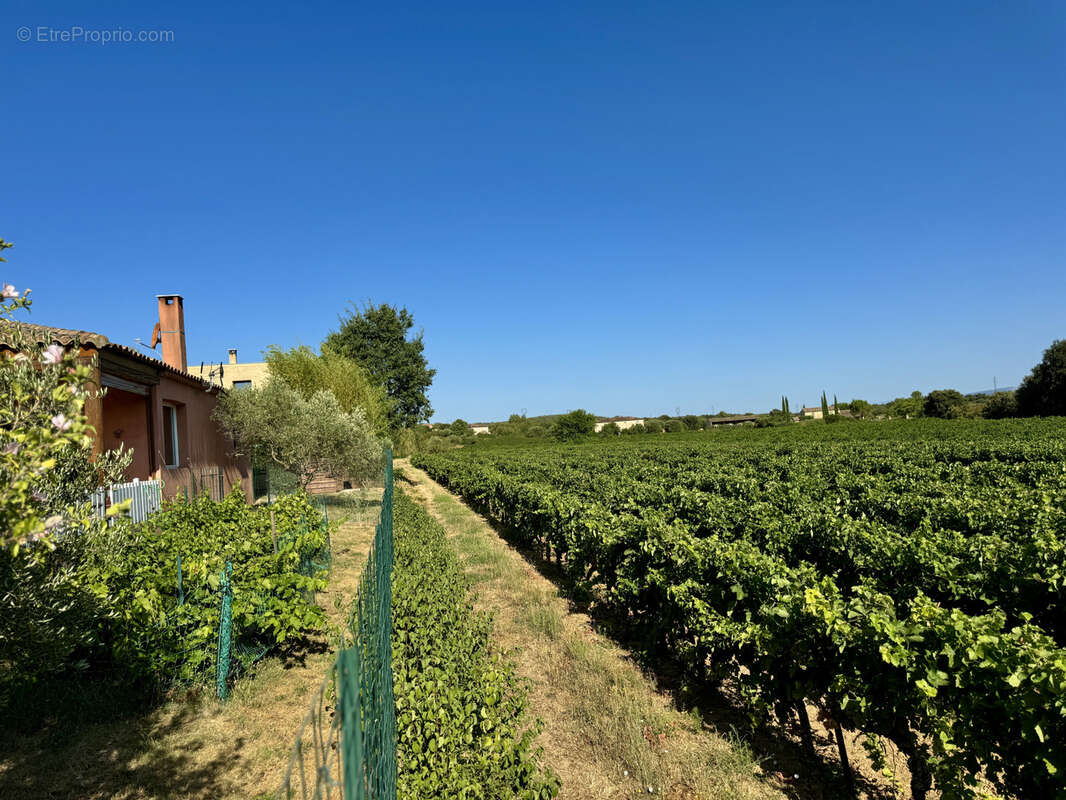 Maison avec vue à 10 min d'Uzès de 151 m2 sur 1252 m2 sans vis à vis, arboré piscinable et au calme - photo 7