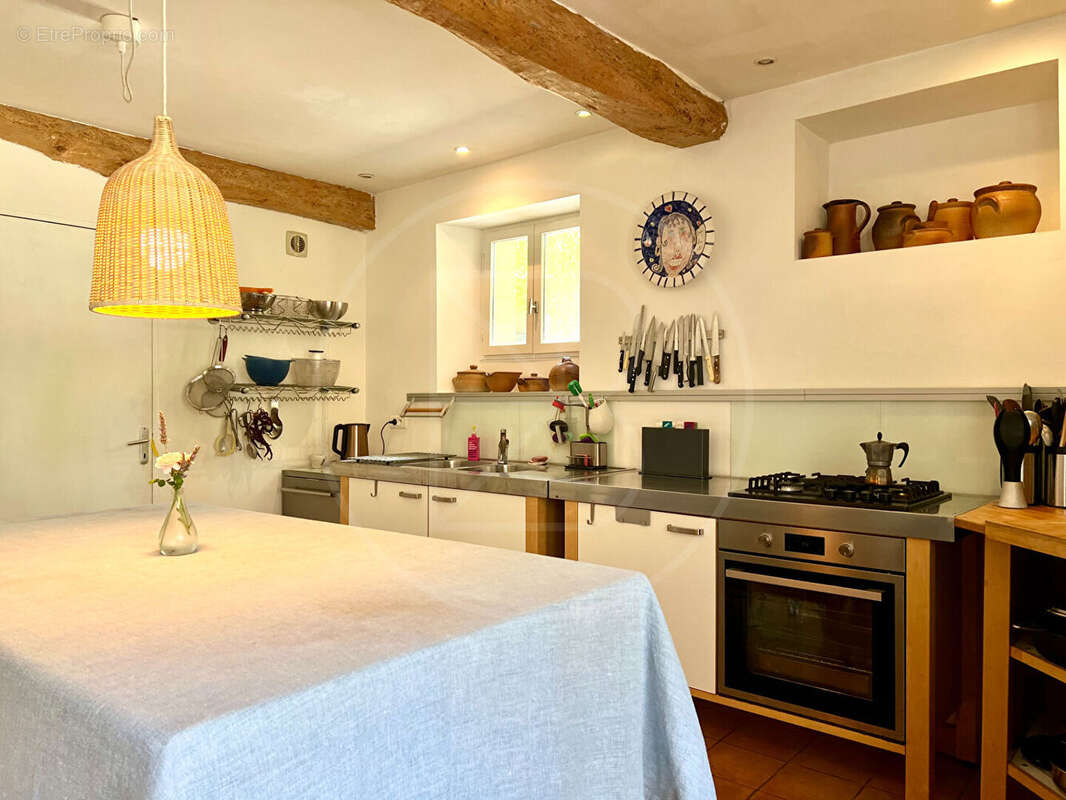 Propriété d'exception et maison d'amis - photo 13