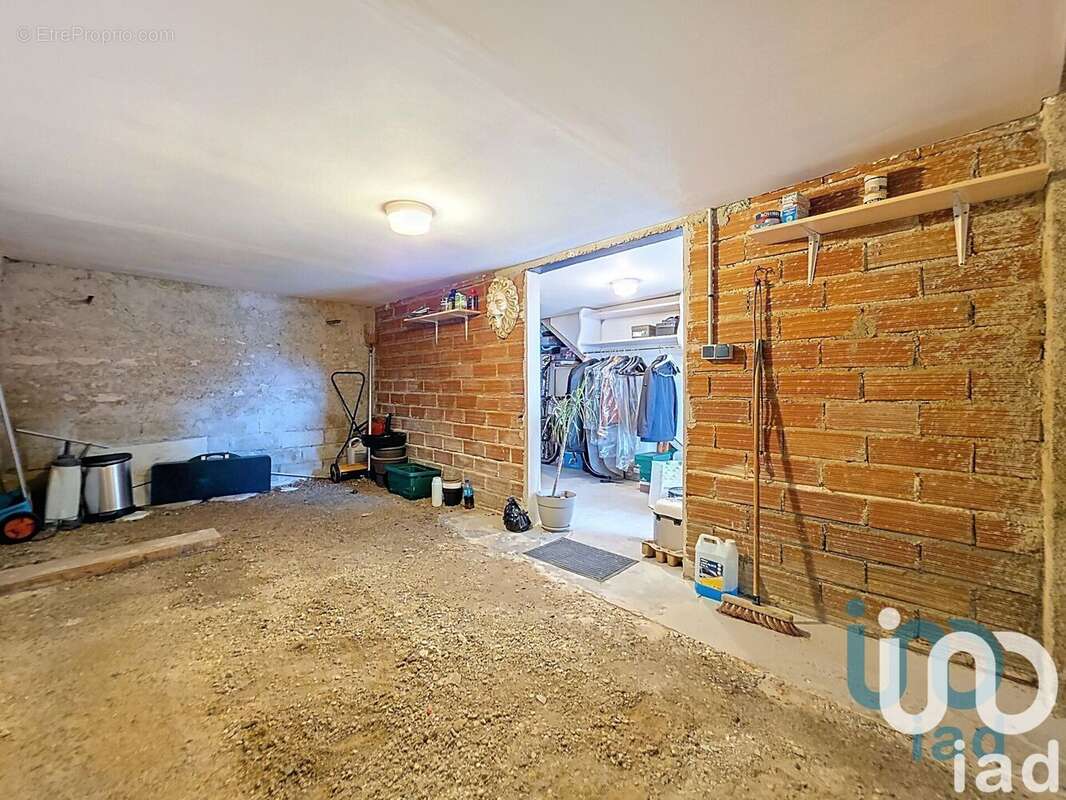 Photo 9 - Maison à ROMILLY-SUR-SEINE