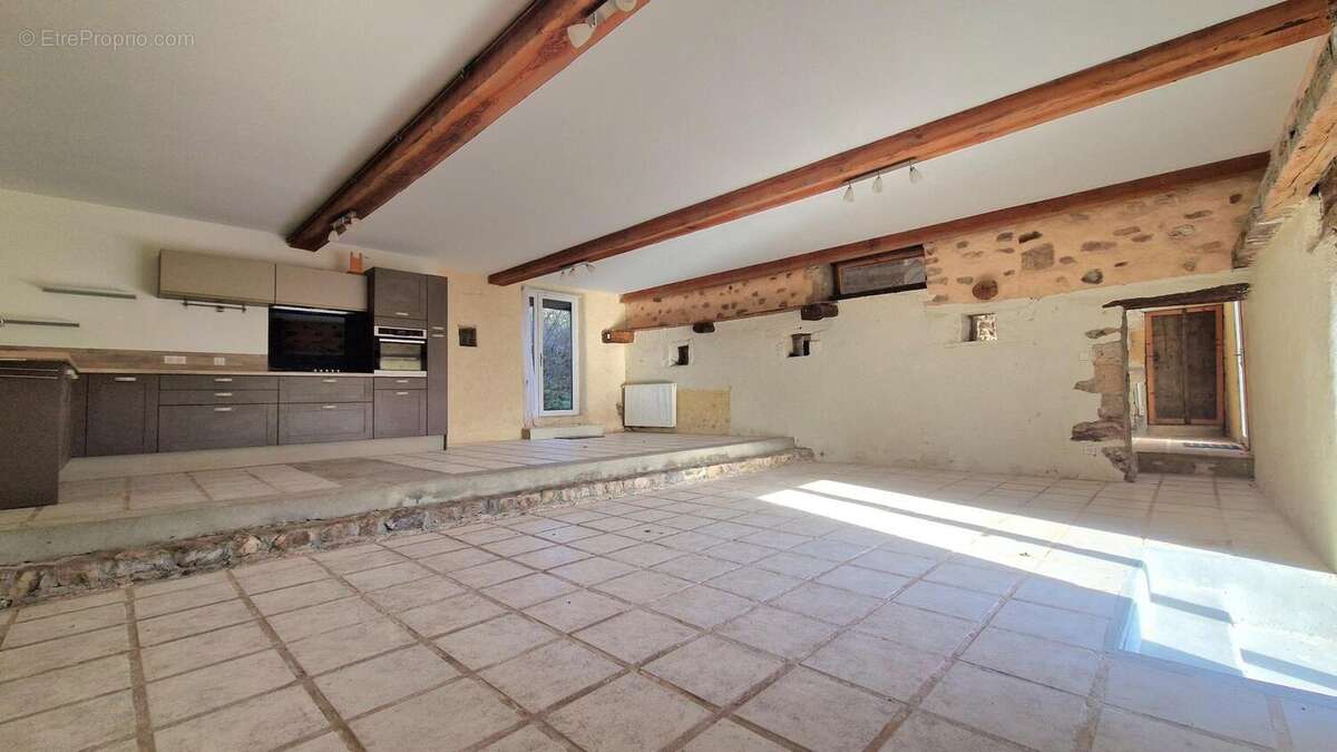 Photo 3 - Maison à MARY