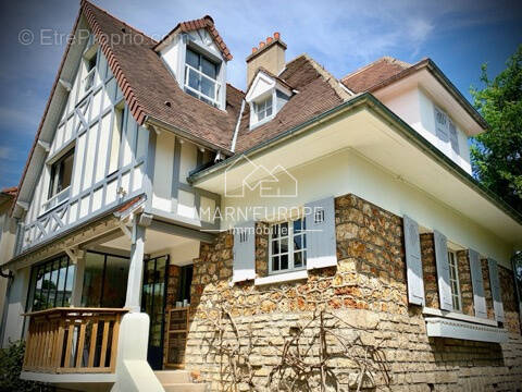 Maison à CHATENAY-MALABRY