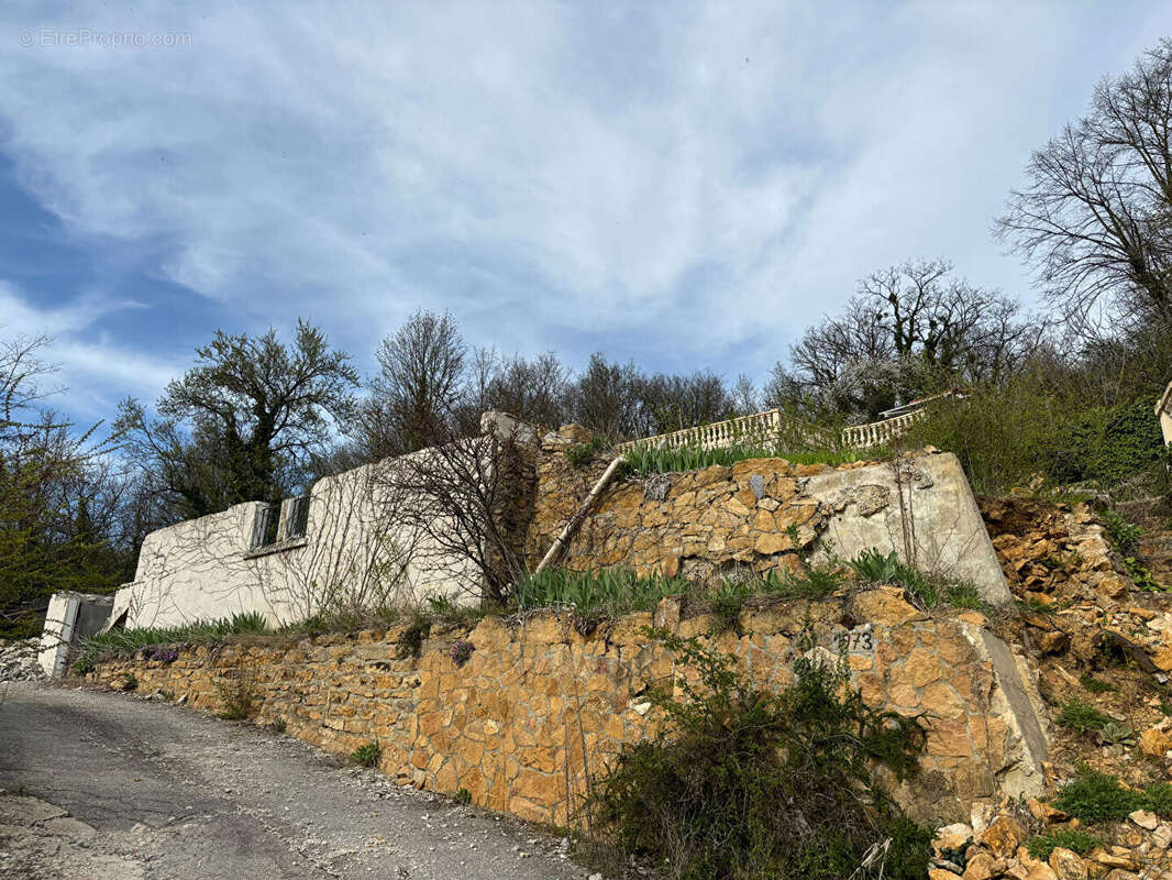 Terrain à SAINT-CYR-AU-MONT-D&#039;OR