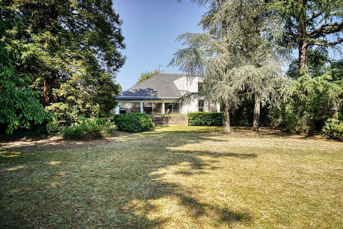 Maison à MONTLIGNON