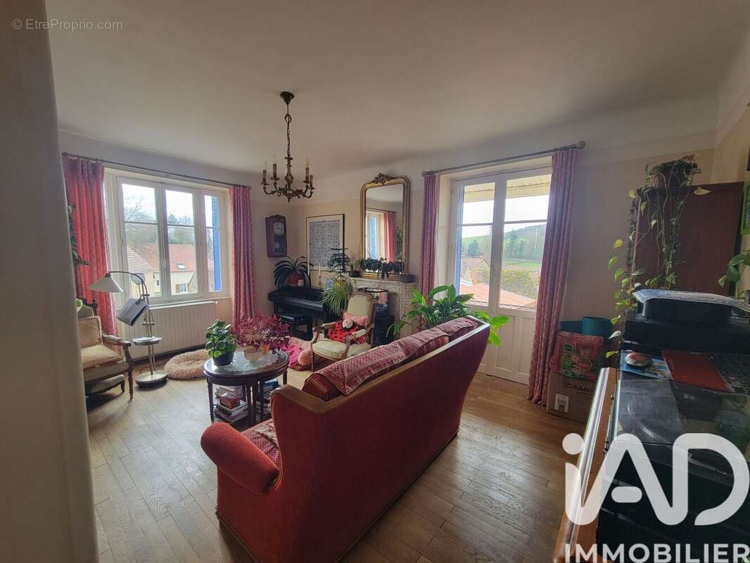 Maison 188 m² à Le Puley  - photo 6