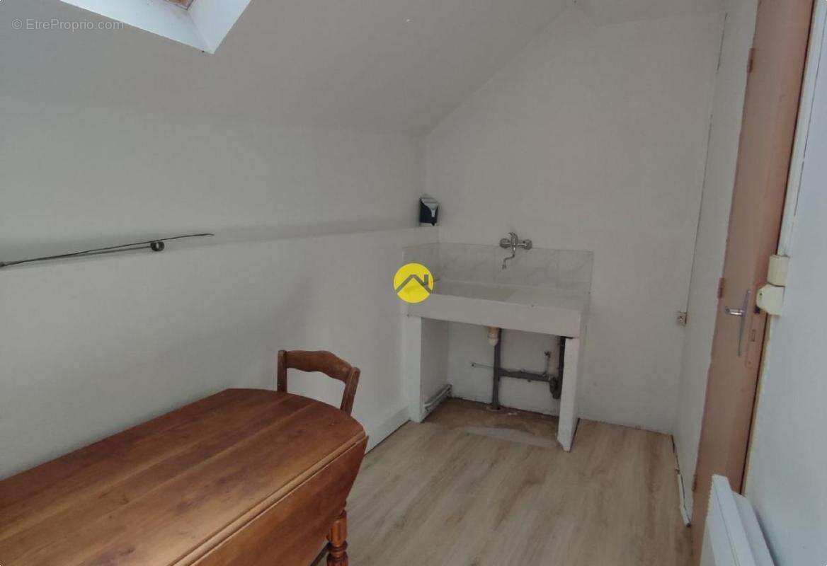 Maison à VAILLY-SUR-SAULDRE