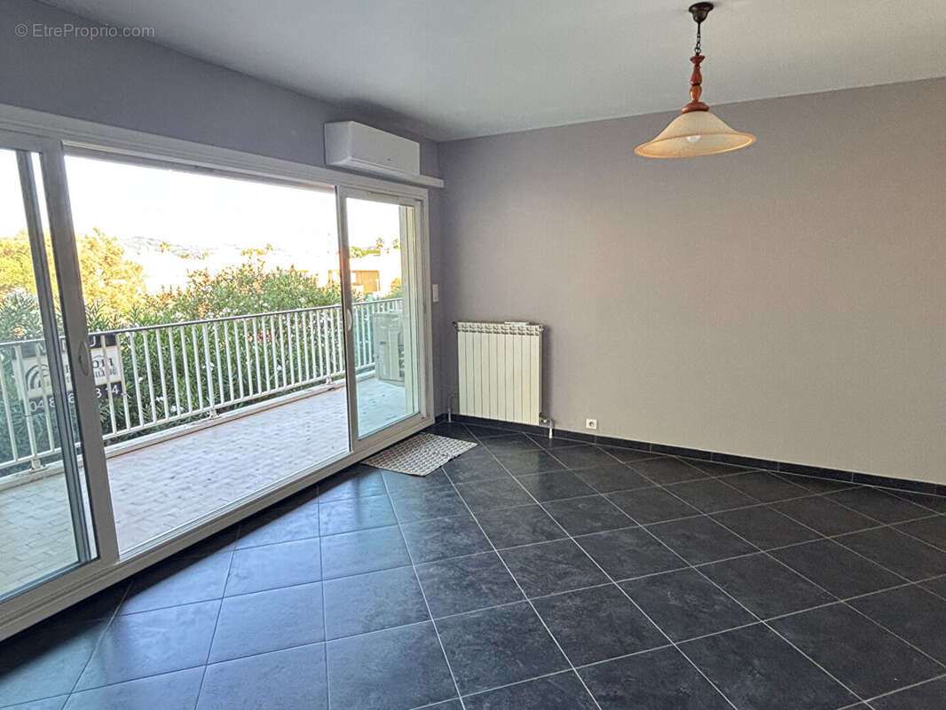 Appartement La Seyne Sur Mer 3 pièce(s) - photo 6