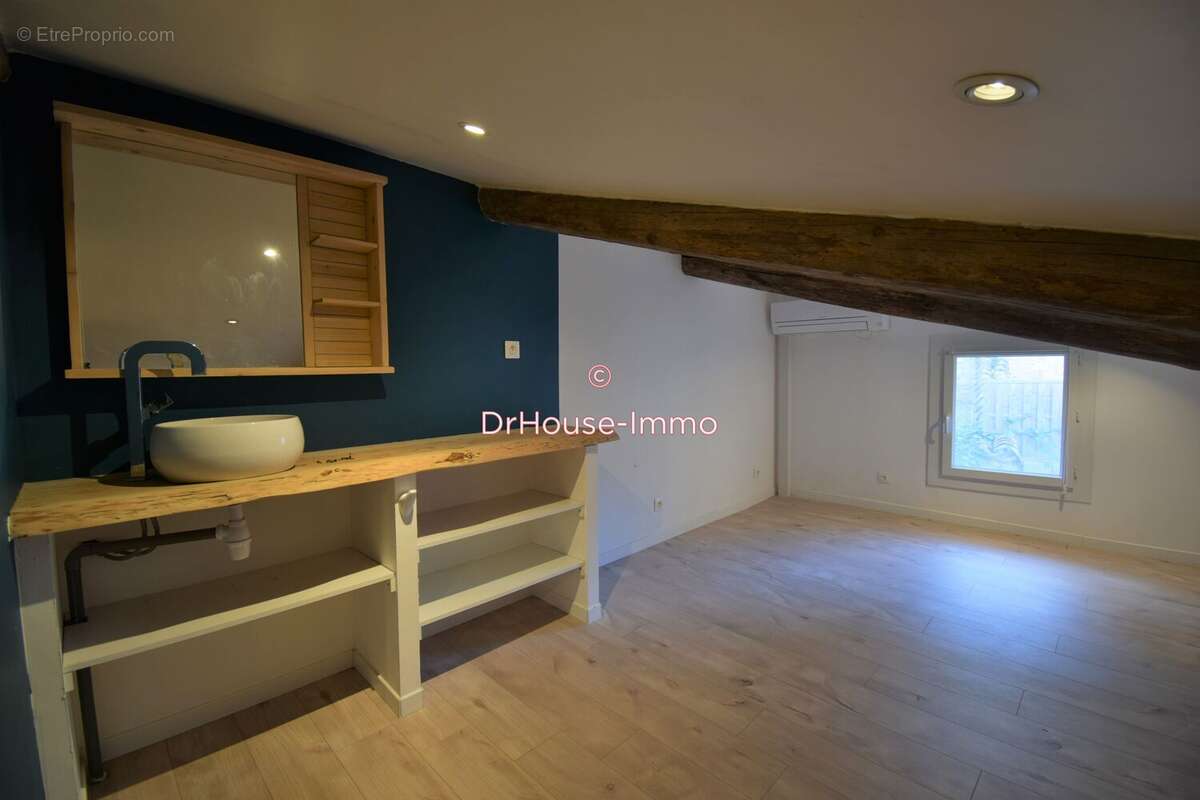 Maison à VILLEVEYRAC