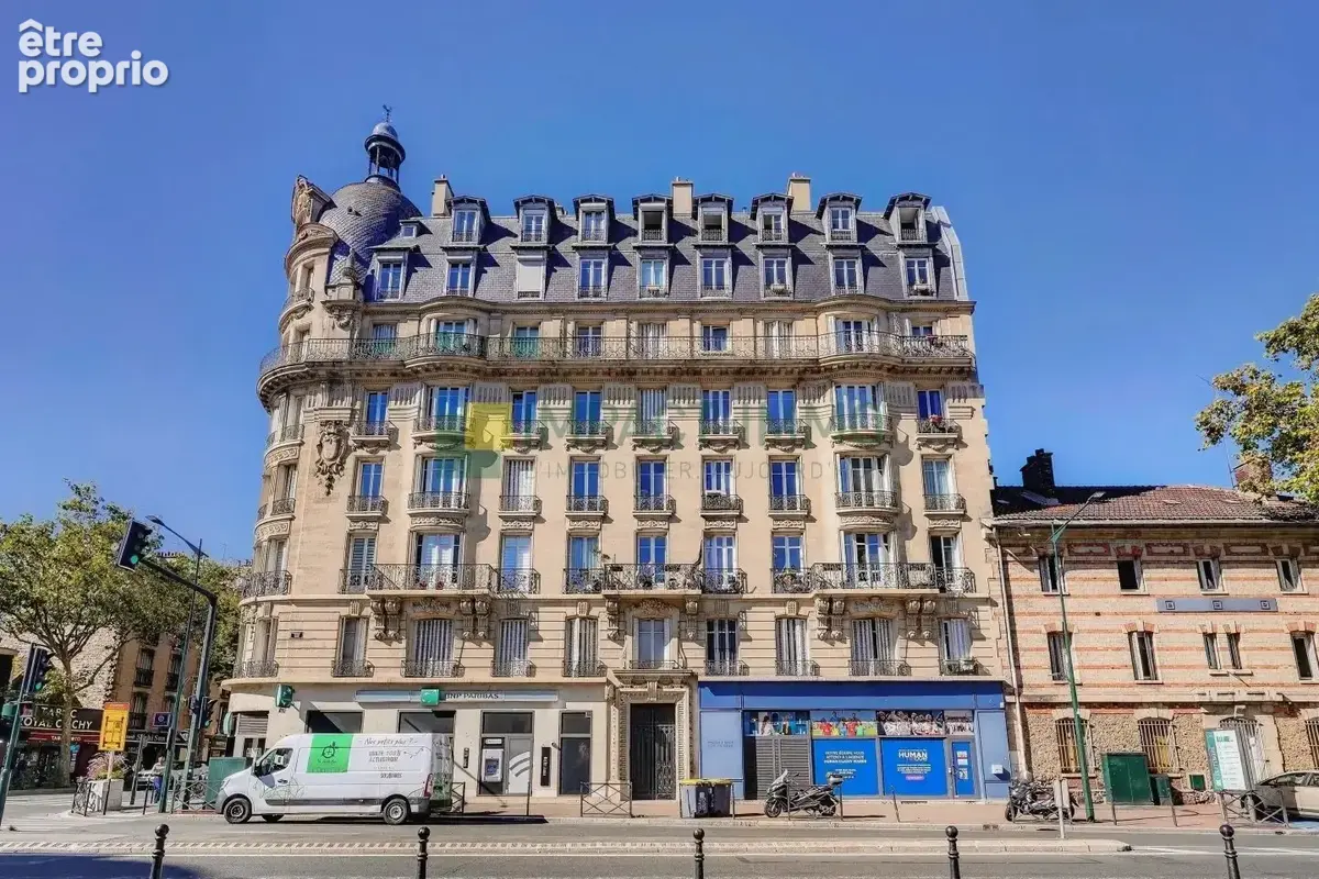 Vue dégagée sur Paris - Immeuble Pierre de Taille - photo 3