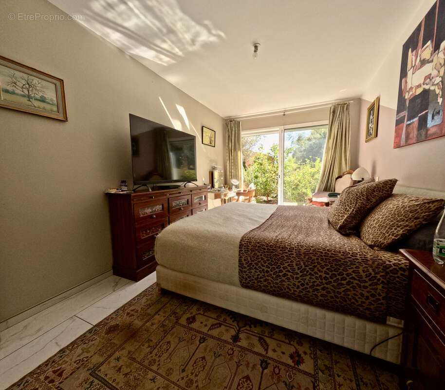 Appartement à LA FARLEDE