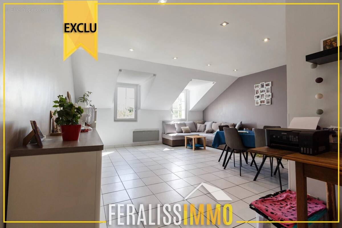 Appartement à VAUX-SUR-SEINE