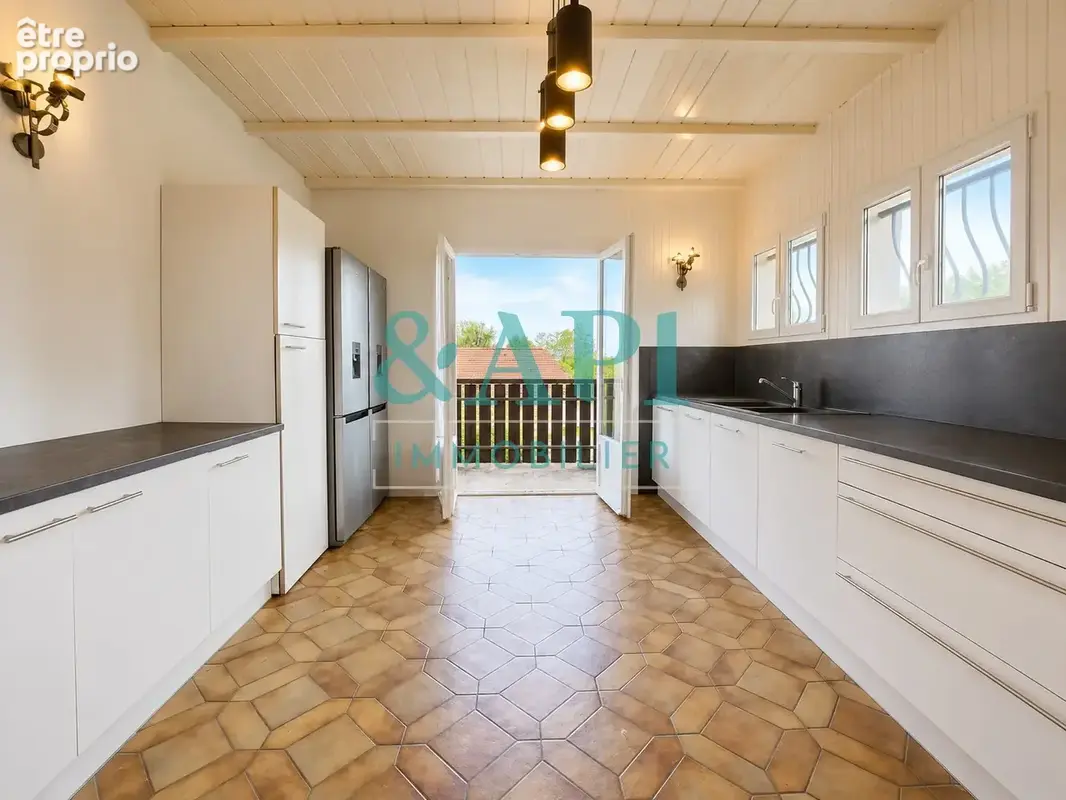 FETERNES, nouveauté en exclusivité belle maison traditionnelle - photo 7