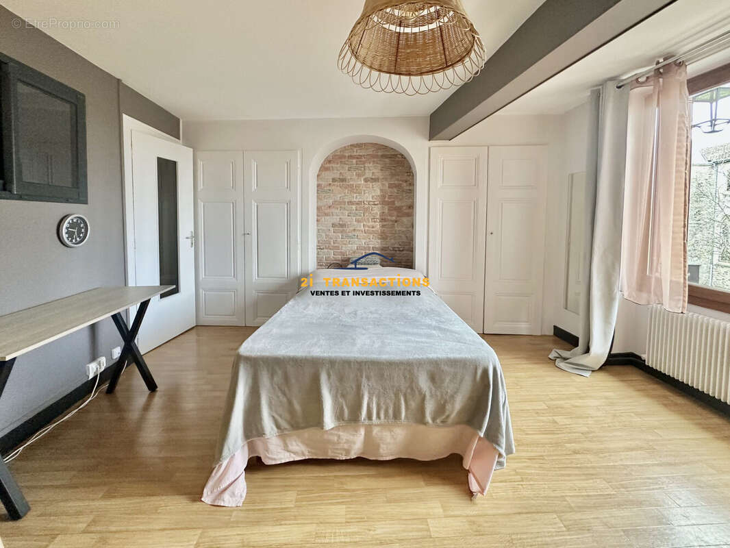 Appartement à MORNANT