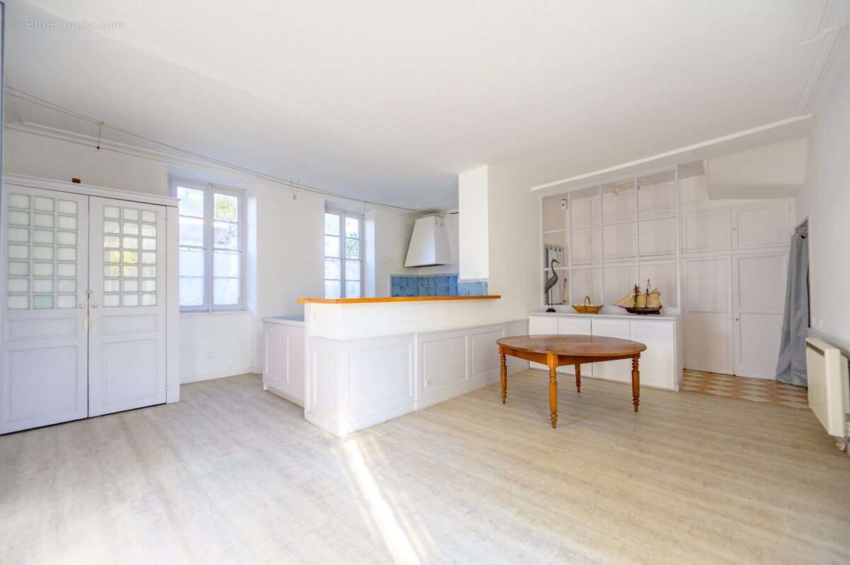 Maison à SAINT-MARTIN-DE-RE