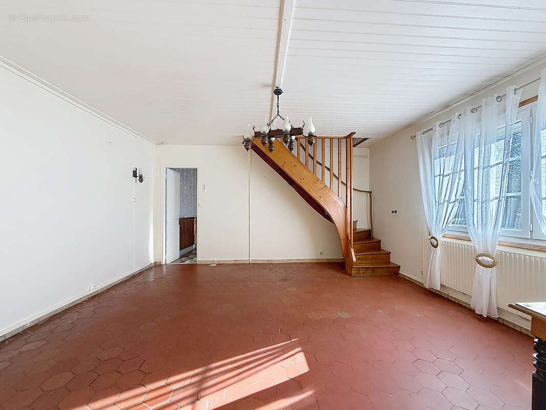 Maison à GONNEVILLE-SUR-SCIE