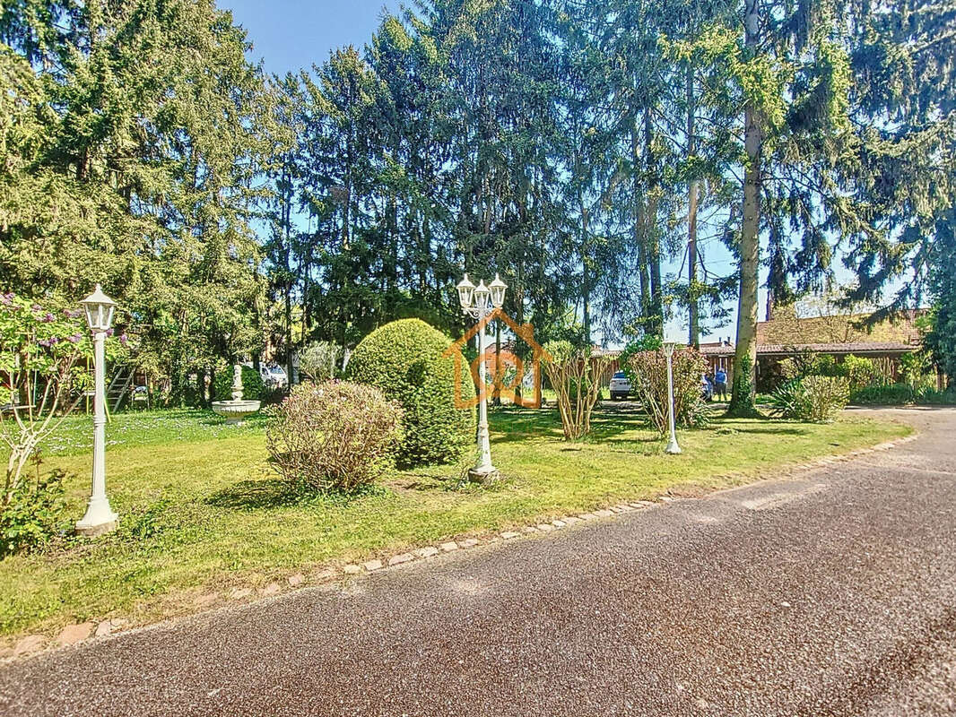 Maison 353 m² à Weitbruch  - photo 4