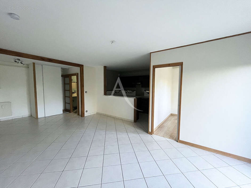 Appartement à DOURDAN