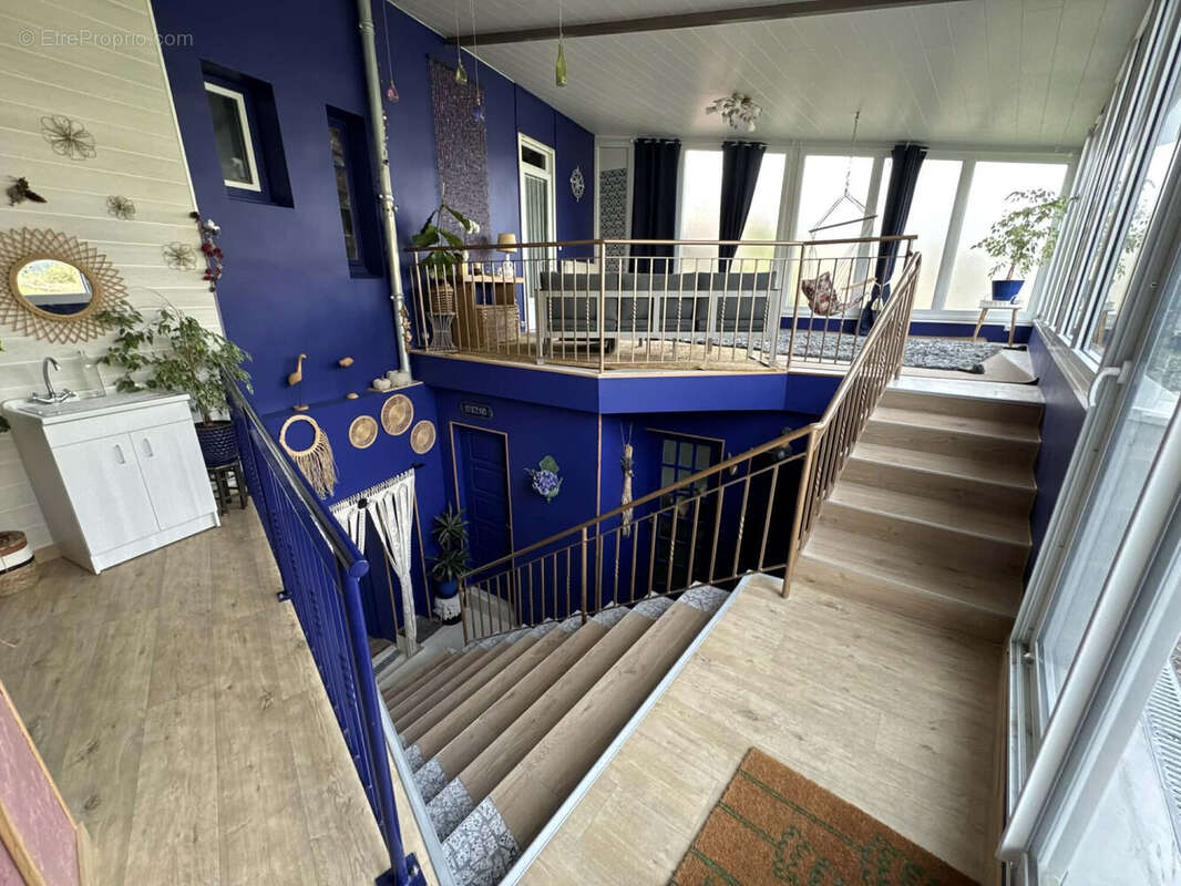 Maison 173 m² à Celles-Sur-Durolle  - photo 6