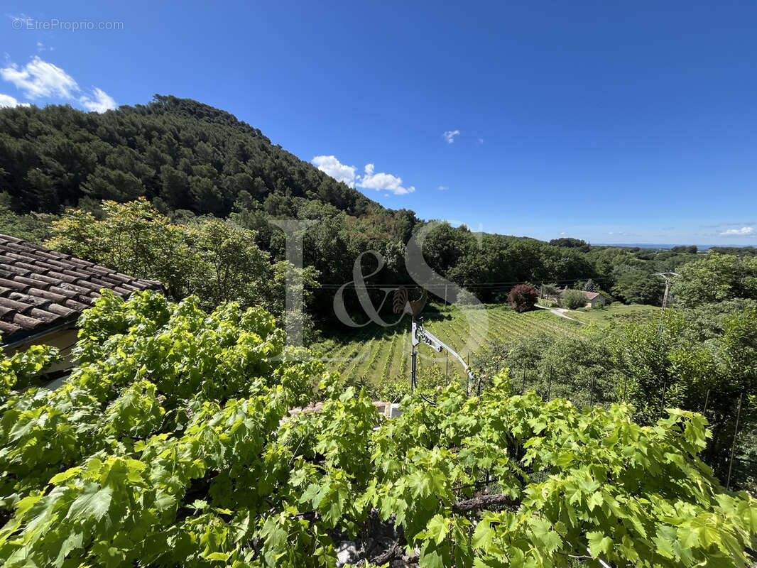 Maison à VAISON-LA-ROMAINE