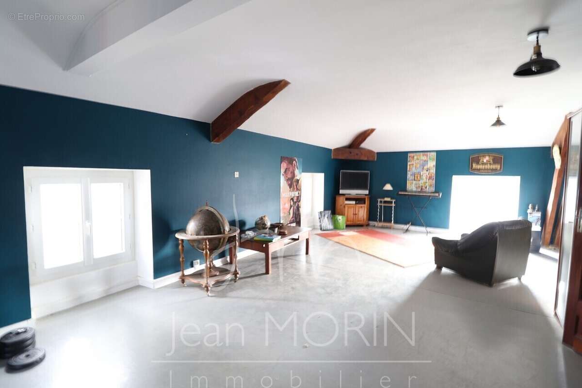 Maison à TOURNON-SUR-RHONE