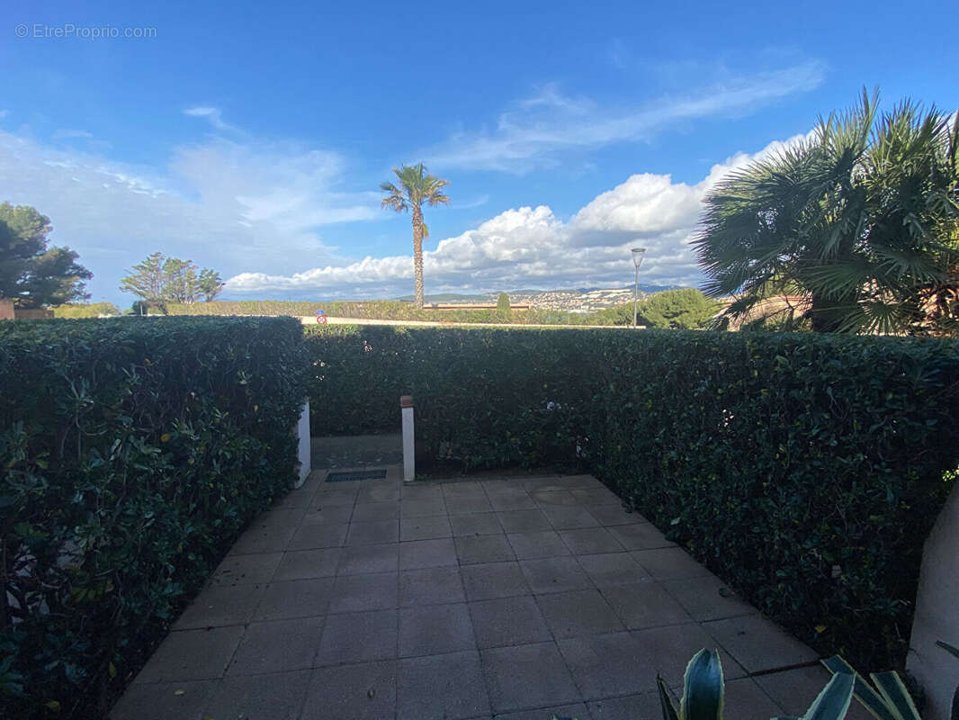 Appartement à SANARY-SUR-MER